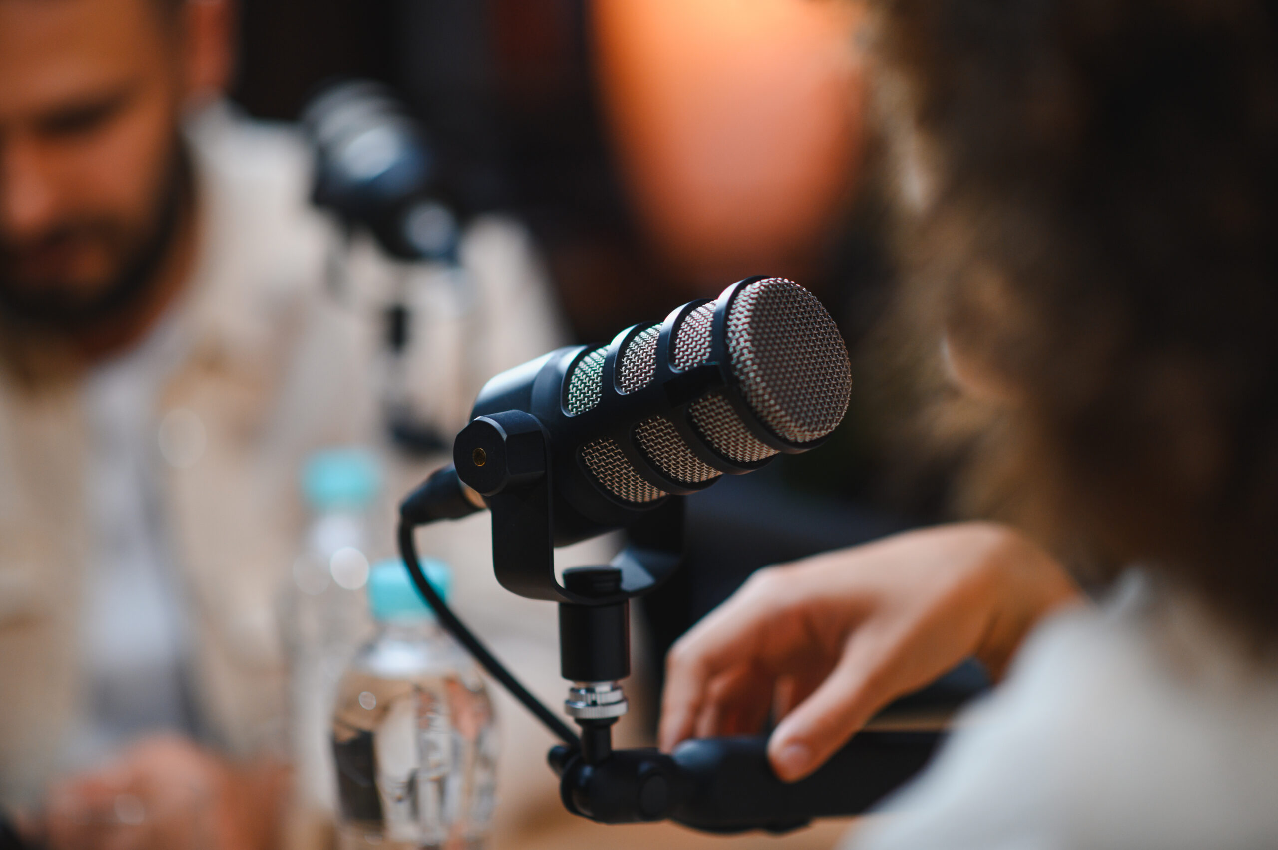 Scalable live stream crew and production systems